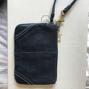Coach wristlet - Black
